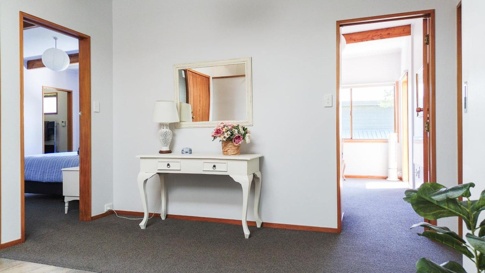 Large, Comfy, Stylish Apartment Havelock North Exteriér fotografie